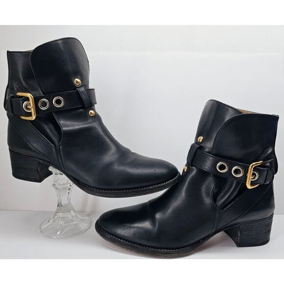 Chole Italian Premium Leather Bootie - Picture 1 of 9